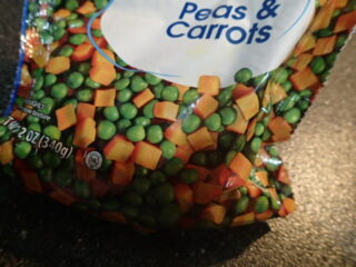 Canine Food Topper – Peas & Carrots